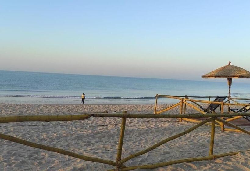 Отель White Sands Bay Mandvi