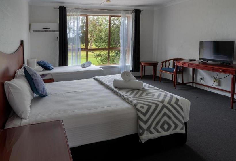 מוטל Golf Place Inn Wollongong
