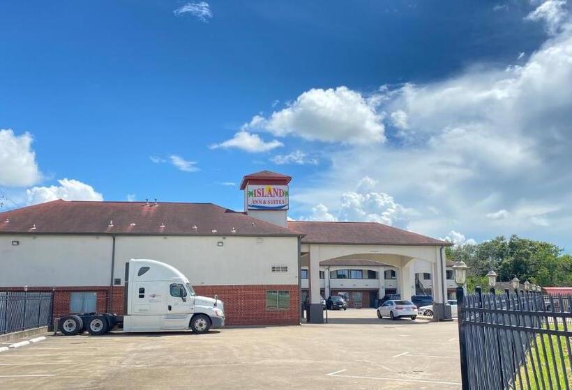 מוטל Island Suites Bay City