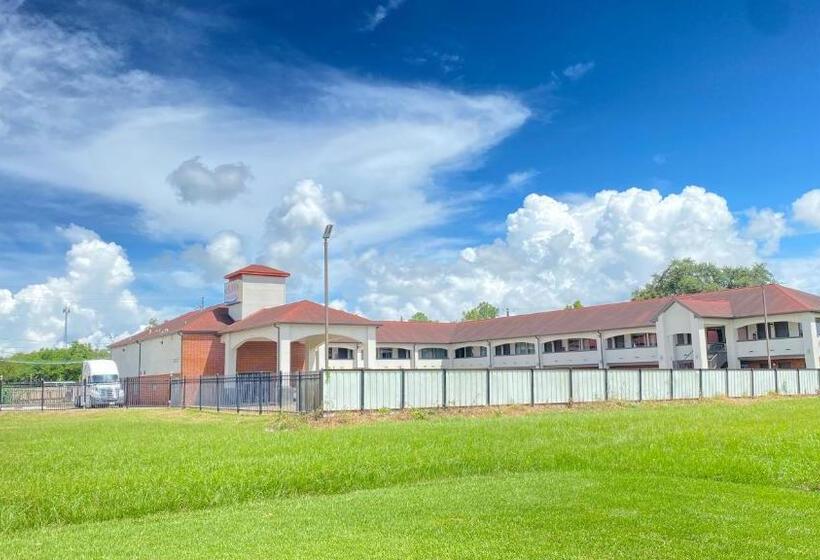 מוטל Island Suites Bay City