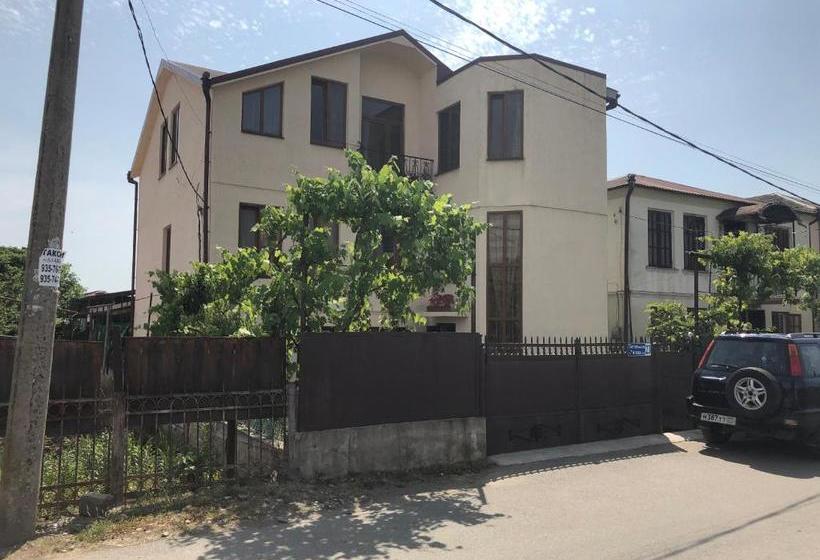 پانسیون гостевой дом алиса