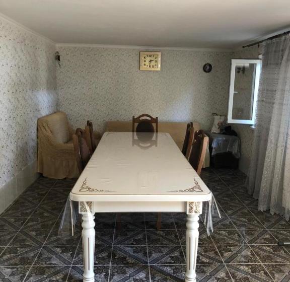 پانسیون гостевой дом алиса