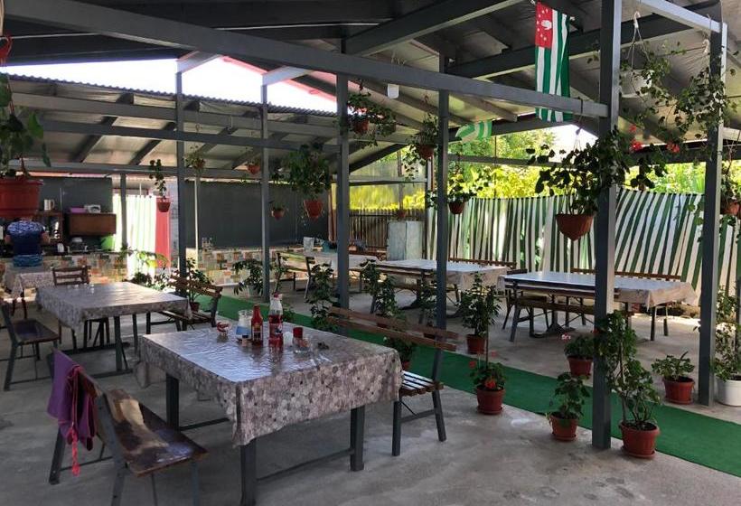 پانسیون гостевой дом алиса