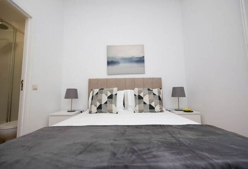 پانسیون Inn   Chiado Boulevard Guest House