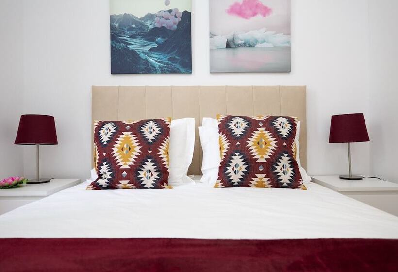 پانسیون Inn   Chiado Boulevard Guest House