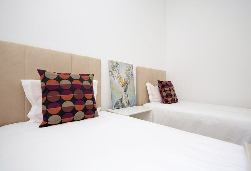 پانسیون Inn   Chiado Boulevard Guest House