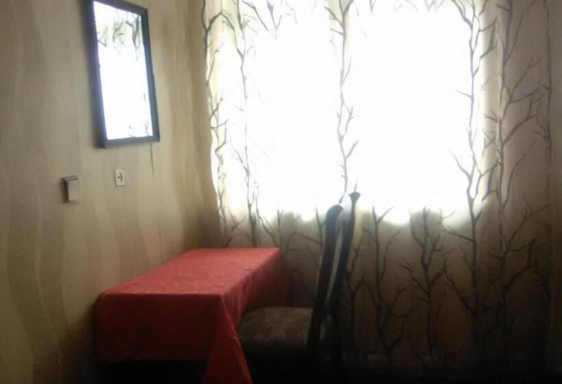 پانسیون Kazbegi 1