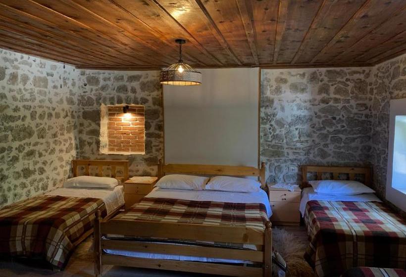 פנסיון Molla Guest House