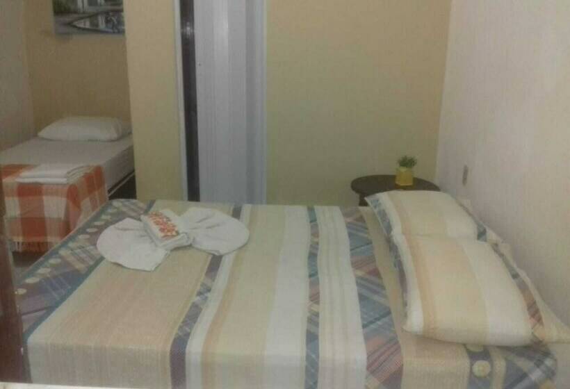 پانسیون Pousada Dona Helena