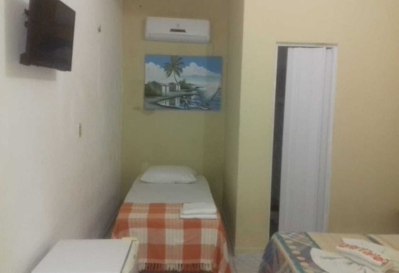 ペンション Pousada Dona Helena