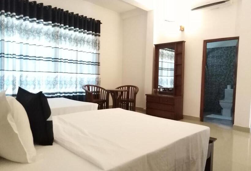 פנסיון Senu Beach Villa