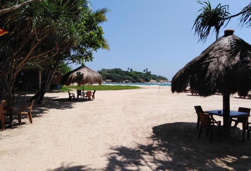 פנסיון Senu Beach Villa