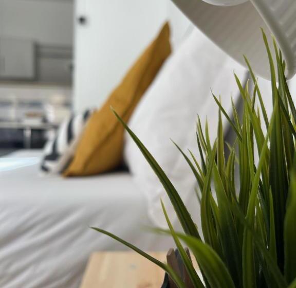 بنسيون West Coast Peniche