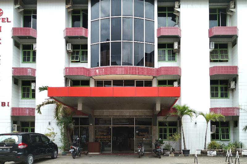 Reddoorz Syariah At Hotel Matahari 2