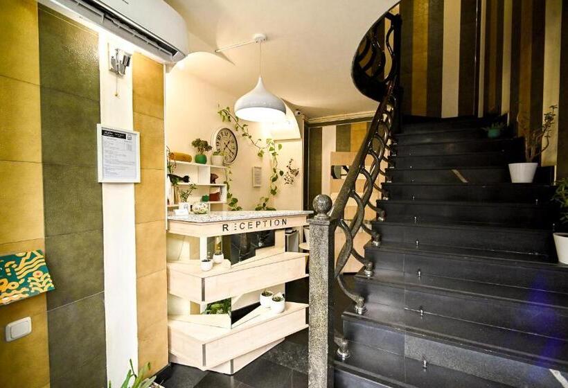 Skyline Hotel Yerevan