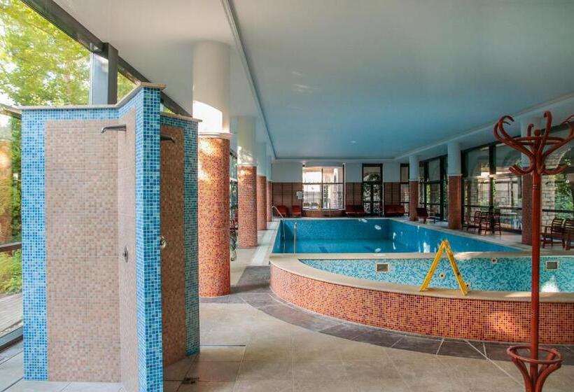 The Bluedeck Wellness Apartment