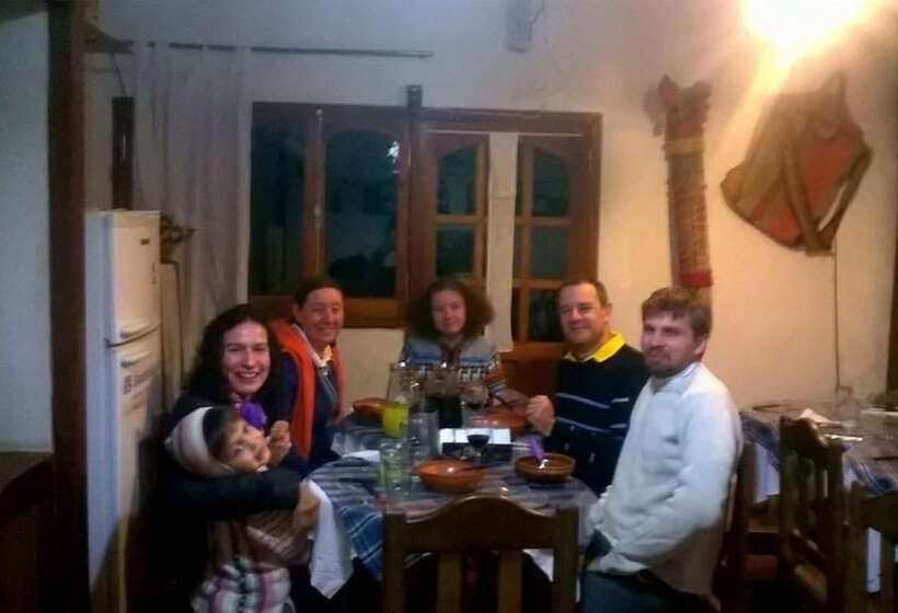 ユースホステル Azul Humahuaca Hostal