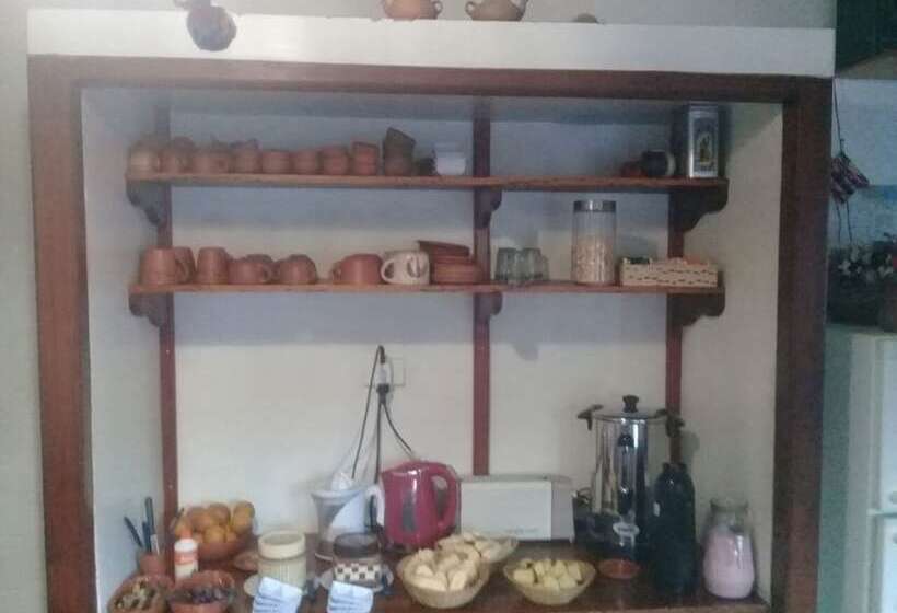 ユースホステル Azul Humahuaca Hostal