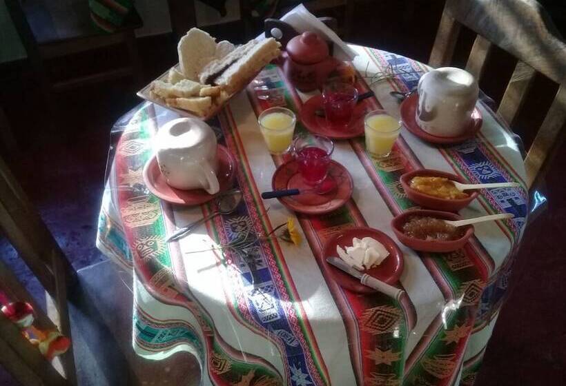 ユースホステル Azul Humahuaca Hostal