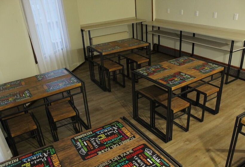 הוסטל Haiken Hostal