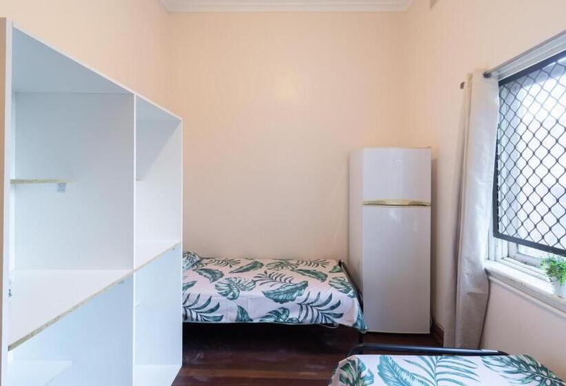 هاستل Myozexp Aberdeen Lodge