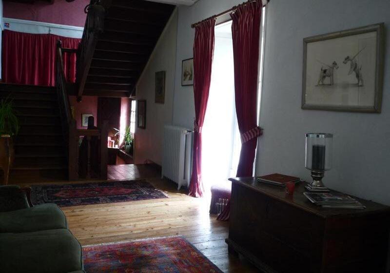 Bed And Breakfast   Château Du Vau