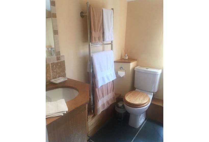 ベッドアンドブレックファースト Bowhayes Farm