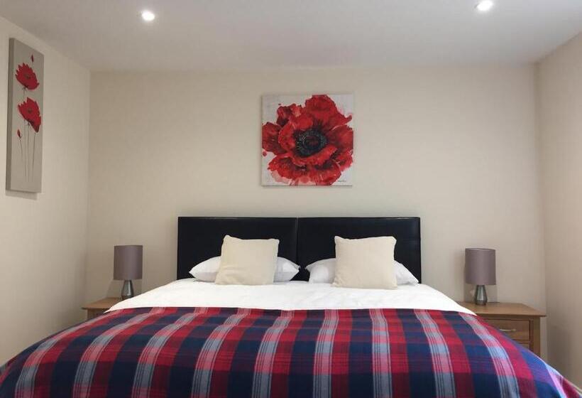 مبيت وإفطار Fir Tree Barn