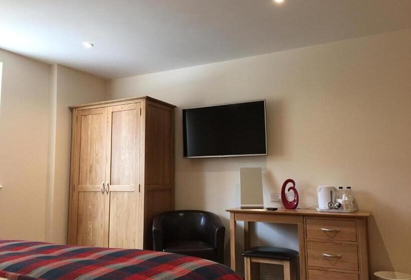 مبيت وإفطار Fir Tree Barn