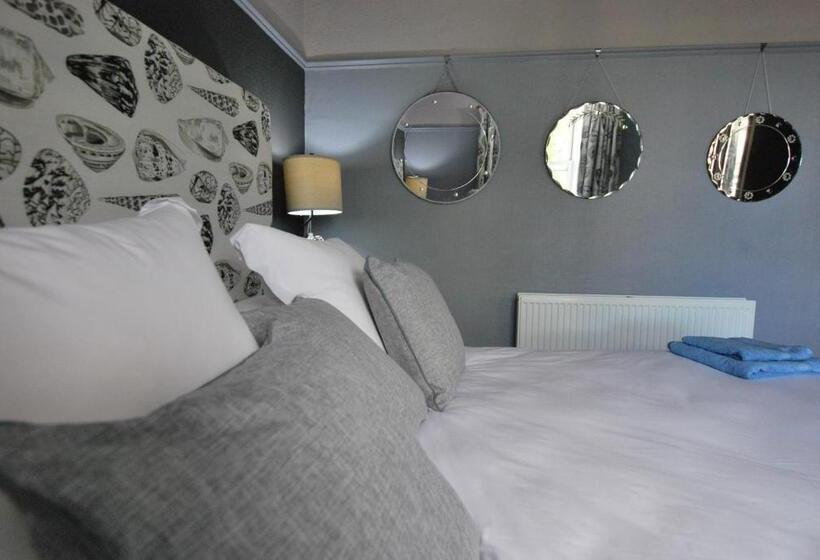 ベッドアンドブレックファースト Kentwood Guest House