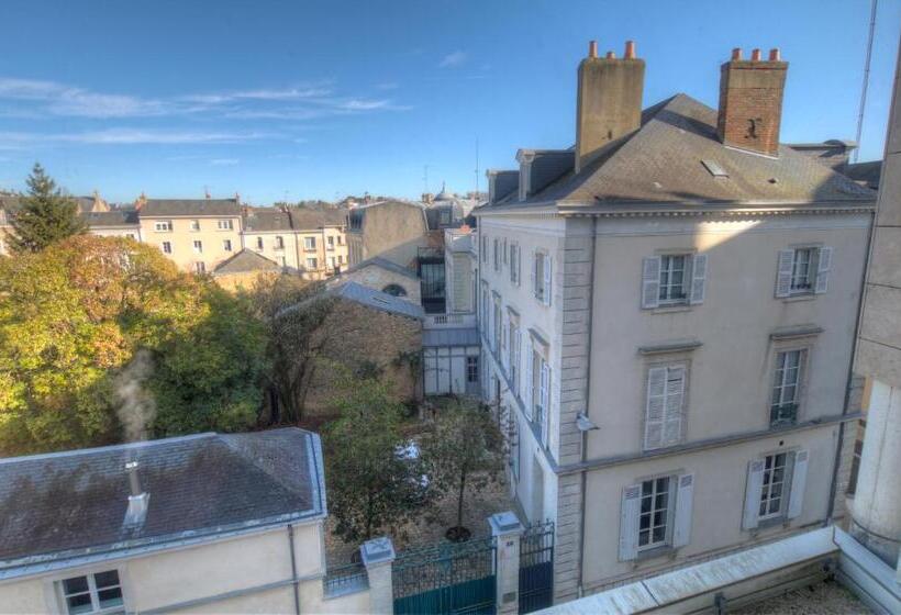 تختخواب و صبحانه L Hotel Particulier   Le Mans