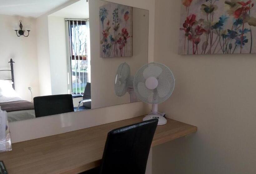 مبيت وإفطار Parkside Guest House