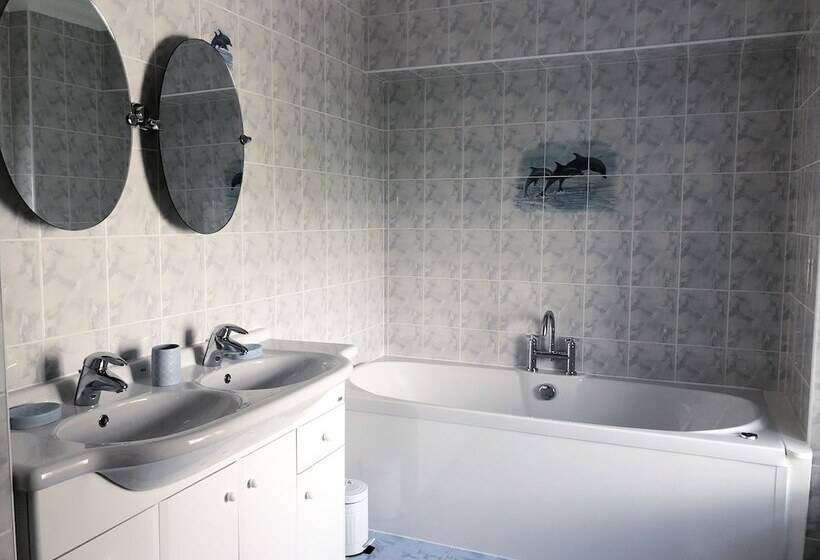 住宿加早餐 Tarrel Farmhouse