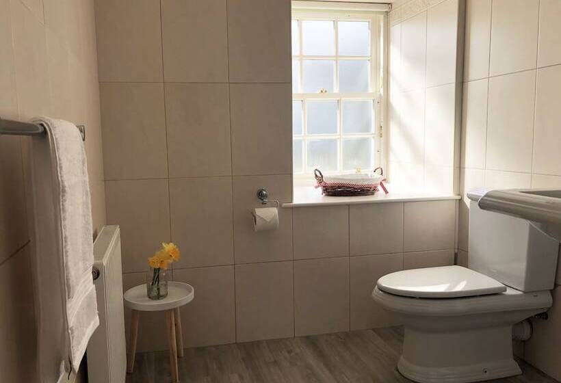 住宿加早餐 Tarrel Farmhouse