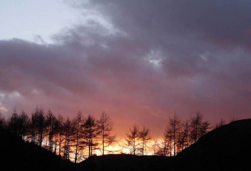 Bed and Breakfast The Old School House