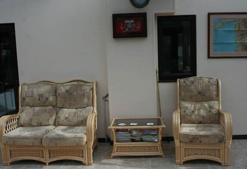 مبيت وإفطار The Old School House