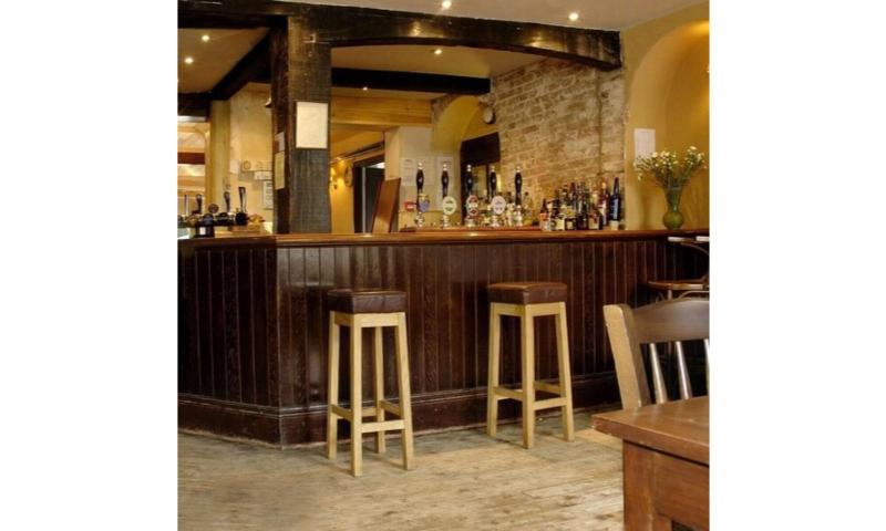 مبيت وإفطار The White Horse Inn