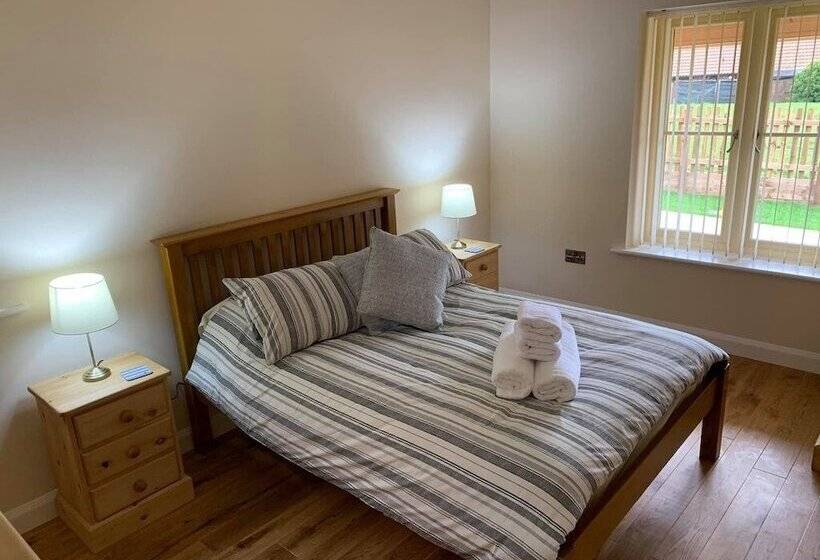 مبيت وإفطار The White Lady