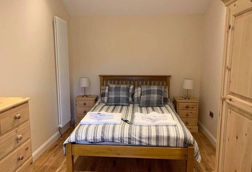 مبيت وإفطار The White Lady