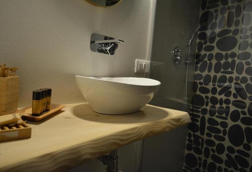 צימר Torre's Camere & Caffè