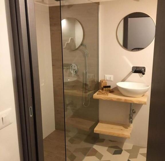 צימר Torre's Camere & Caffè