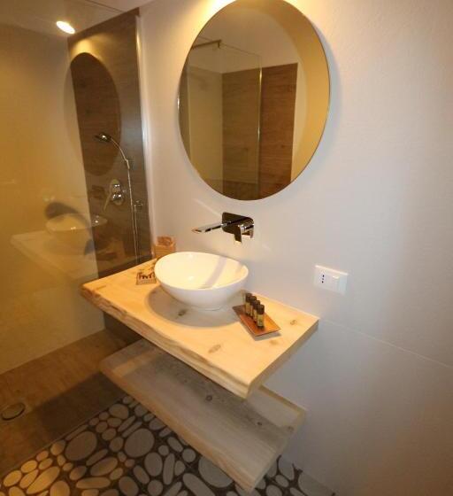 צימר Torre's Camere & Caffè