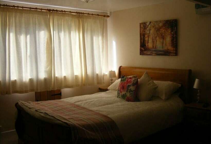 Blaencwm Bed And Breakfast