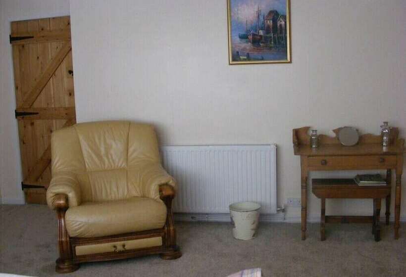 Blaencwm Bed And Breakfast