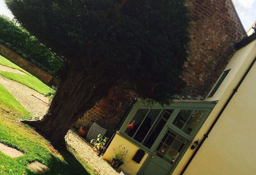 Churchend Farm Bed & Breakfast