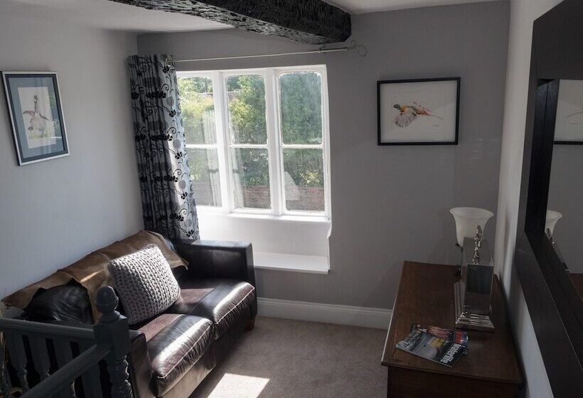 Churchend Farm Bed & Breakfast