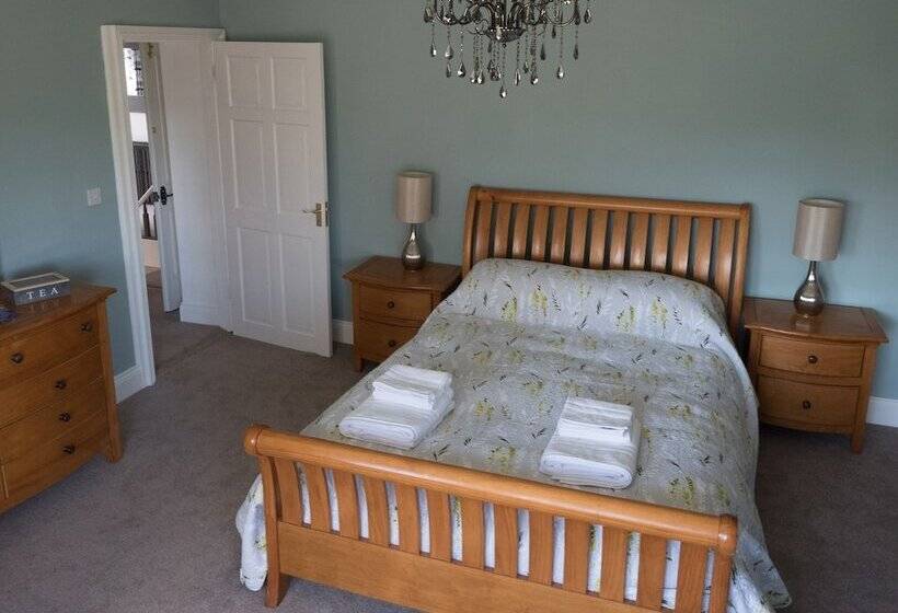 Churchend Farm Bed & Breakfast