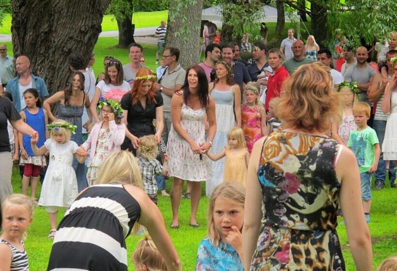 Gustafsbergs Badhotell & Vandrarhem