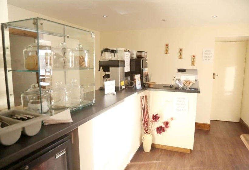 فندق فئة نجمة واحدة Smithfield Guesthouse