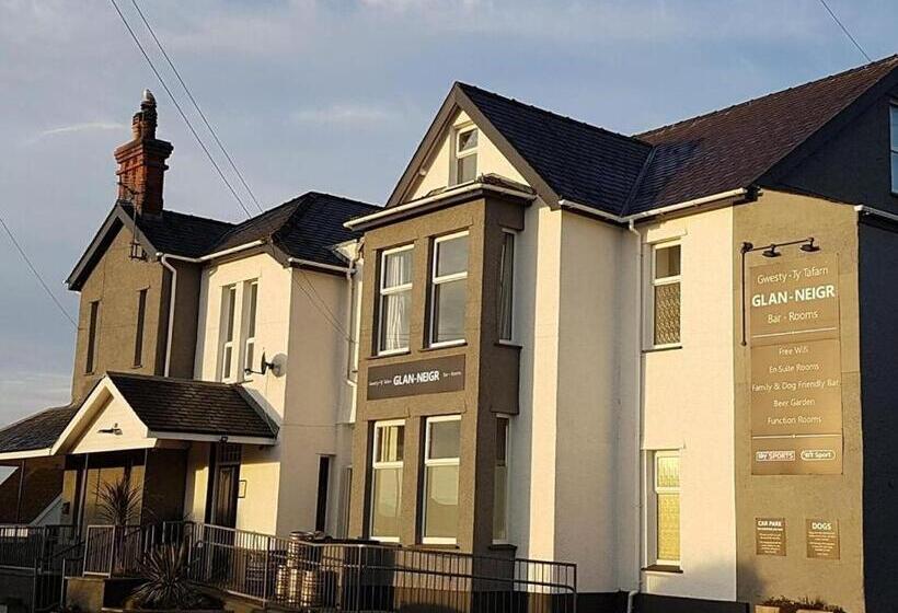 فندق فئة نجمة واحدة Y Glan Neigr